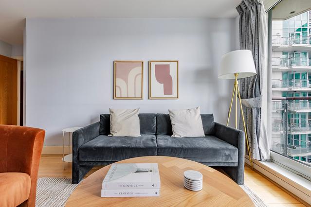 1 室户公寓 位于 Saint George Wharf