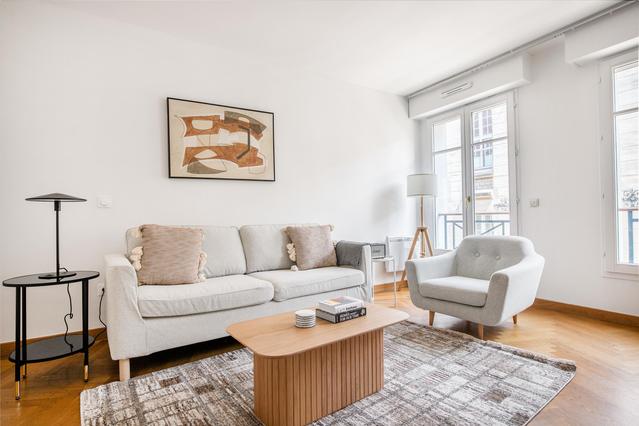 Appartement 1 pièce à Rue du Pont de Lodi