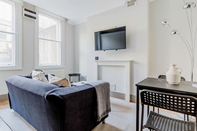 Cleveland Street, Fitzrovia - 1 Bedroom - 1 Bath