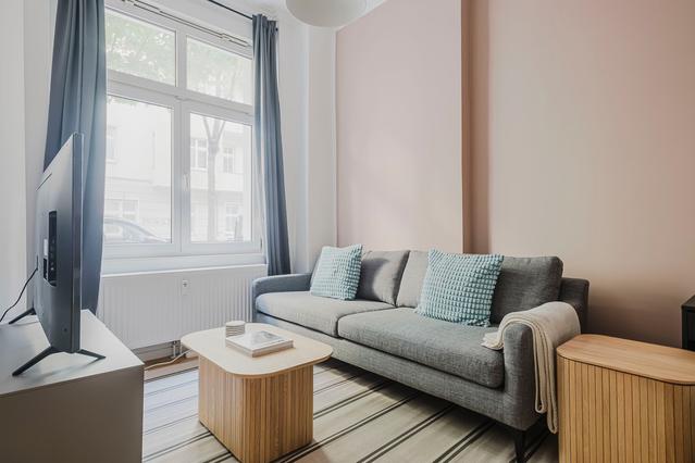 Glatzer Straße, Friedrichshain - Studio - 1 Bath