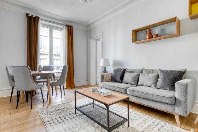 Rue Jacques Cœur, Le Marais - 2 Bedroom - 1 Bath