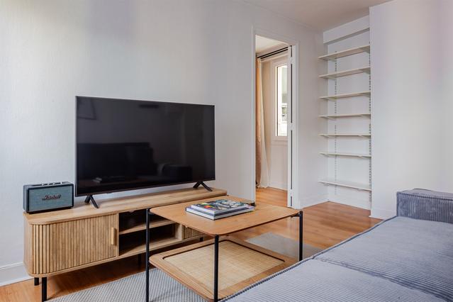 Rue Ternaux, Oberkampf - 1 Bedroom - 2 Bath