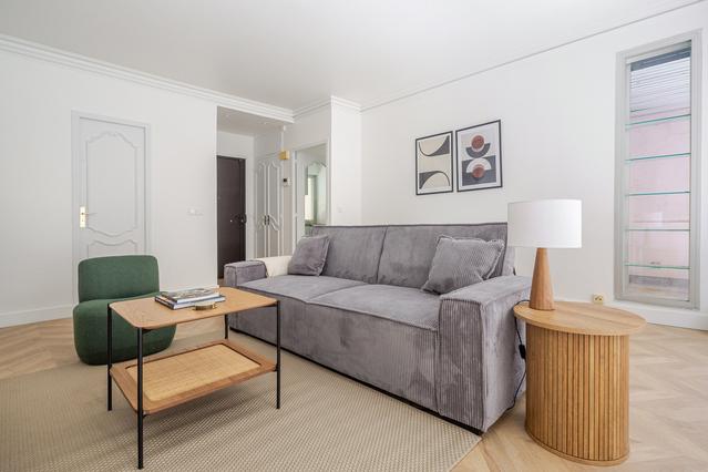 Rue de Vaugirard, Notre-Dame-des-Champs - 1 Bedroom - 2 Bath