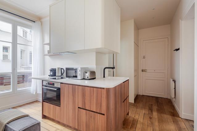 Rue du Trésor, Le Marais - 2 Bedroom - 1 Bath