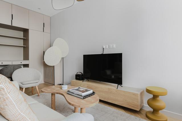 Rue Degas, Auteuil - 2 Bedroom - 1 Bath