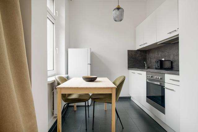 Straßmannstraße, Friedrichshain - Studio - 1 Bath