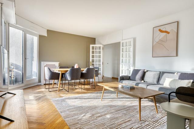 Rue Poliveau, Jardin des Plantes - 3 Bedroom - 2 Bath