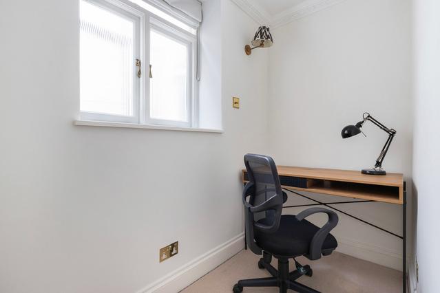 Redcliffe Square, Kensington - 2 Bedroom - 2 Bath