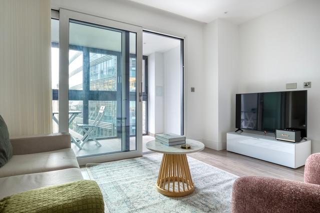 New Drum Street, London Borough of Tower Hamlets - 1 Bedroom - 1 Bath