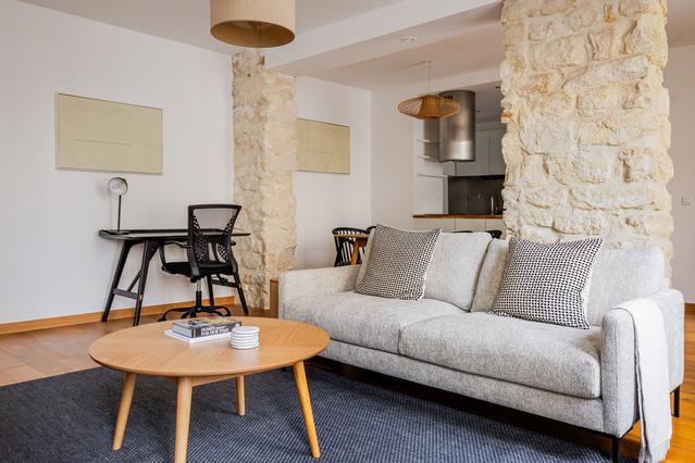 Rue du Faubourg Saint-Denis, Porte-Saint-Denis - 2 Bedroom - 1 Bath